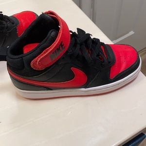 Nike Boys High Top Shoes